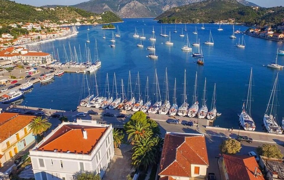 Ithaca Day Cruise to Gidaki Beach and Vathy from Agia Effimia