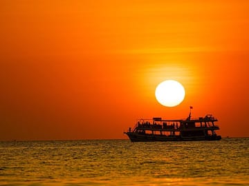 Half-Day Sunset BBQ and Night Squid Fishing in Phu Quoc