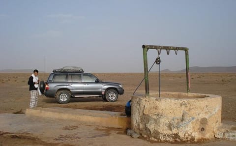 4 days tour and trek from Fez to Marrakech via Sahara Desert