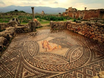 Private Transfer from Fes to Casablanca via Volubilis and Rabat