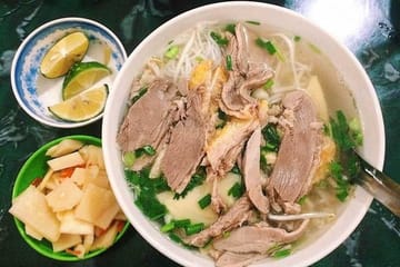 Hanoi Street Food Walking Tour: Taste 8 Local Dishes