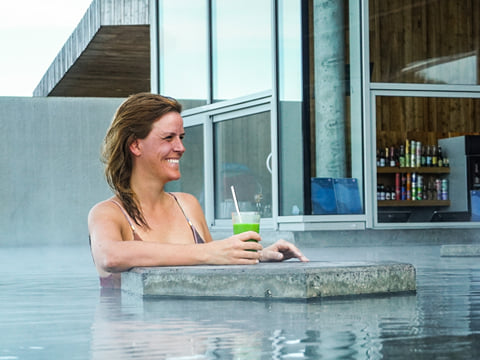 Exclusive East Iceland: Vök Baths, Reindeer & Waterfalls, photo 3