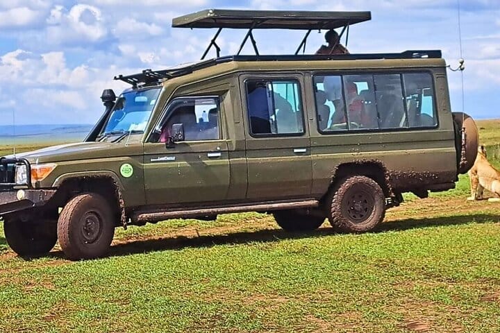 7-Day Great Rift Valley Kenya Lakes and Parks Safari Tour