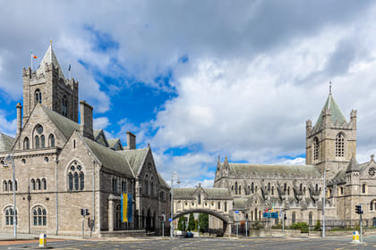 Dublin: Audio Guided Walking Tour (3:45 – 20 audio reviews)