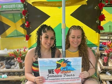 Lethe River Rafting and Limestone Massage Tour in Jamaica