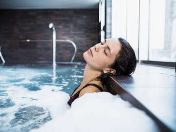 Premium Moroccan Bath Ritual & 45 Mins Full Body Massage – Hurghada