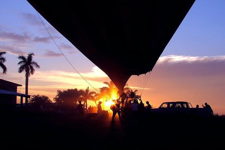 Full-Day Hot Air Balloon Experience in Boituva With Transport And Accommodation 7