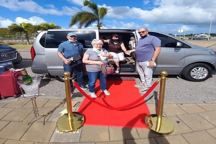 St. Maarten V.I.P Airport pick up and taxi services 3