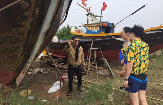 Electric Scooter Tour and Art Workshop in Hoi An