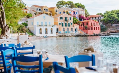 Kefalonia Day Tour: Explore Assos and Fiscardo Villages