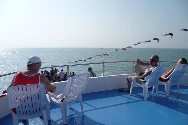 Premium Class Sundeck
