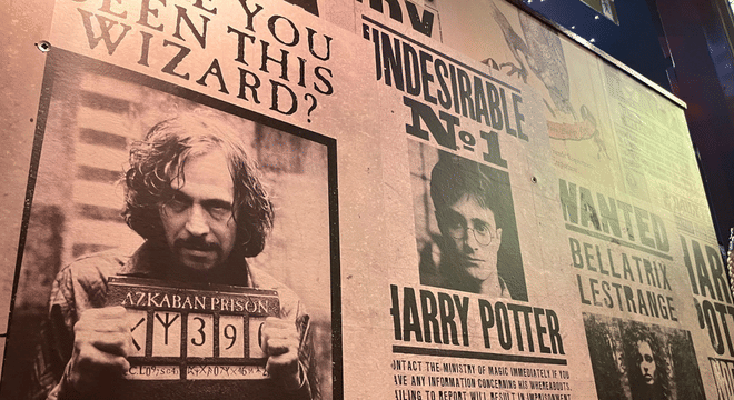 Harry Potter Walking Tour with Platform 9 3/4 3