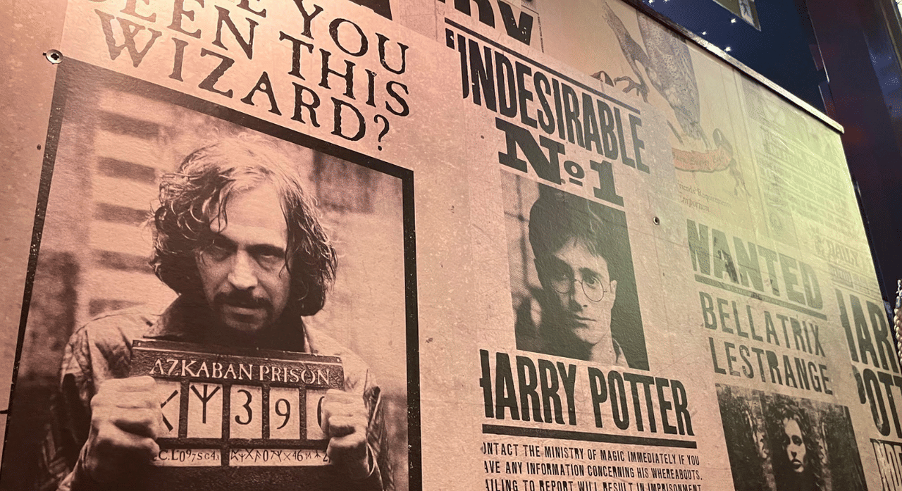Harry Potter Walking Tour with Platform 9 3/4 3
