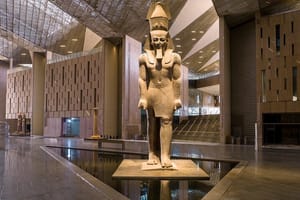 Cairo Day Trip from Hurghada: Experience History