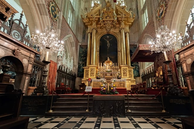 Krakow: Wawel Castle, Cathedral, Lunch & Rynek Underground  5
