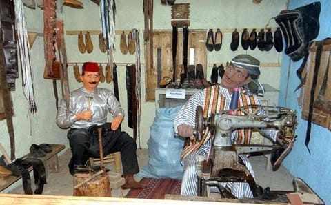 Private Handcraft Tour and Al Hakaya Museum Visit in Amman