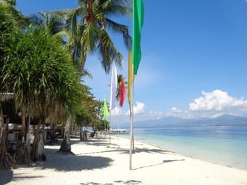 Private Day Tour to Luli, Starfish, and Cowrie Islands in Puerto Princesa