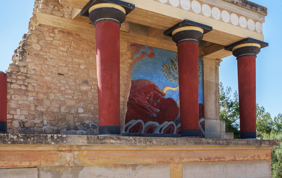 Knossos and Lasithi Plateau Cultural Day Tour from Heraklion