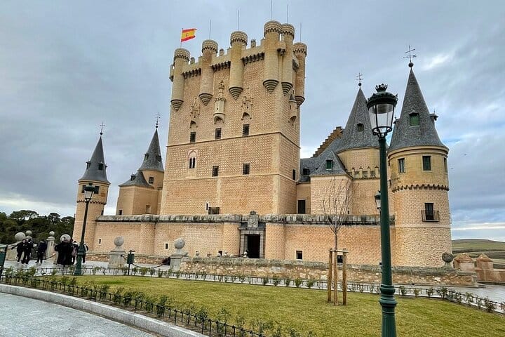Toledo and Segovia Private Tour with Hotel Pick up from Madrid 7