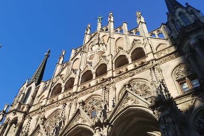 Munich Sightseeing by car with professional guide