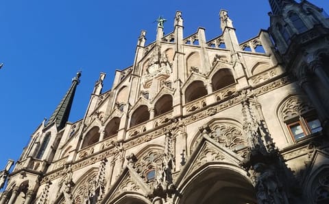 Guided Sightseeing Tour of Munich by Car