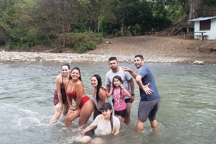 Full Day Private Riverside Picnic with transport from Medellin 2
