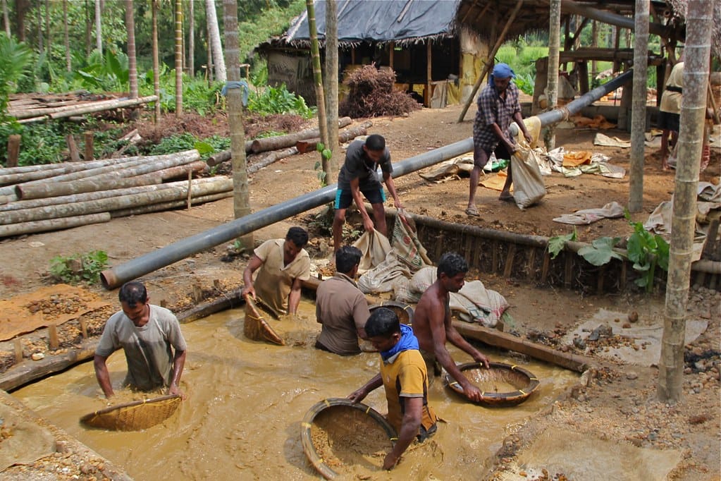 Ratnapura Full Day Tour with Water Falls, Gem Mines and Saman Devalaya 4