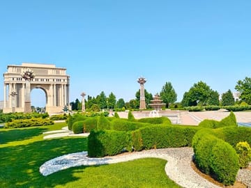Ganja tour_Ganja tour-Ganja-tour-Ganca tour-Heydar Aliyev Park Ganja-best Azerbaijan Tour package-04