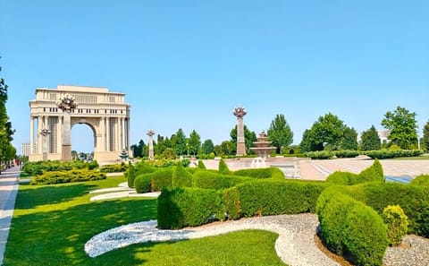13-Day Private Cultural Tour of Azerbaijan's Silk Road and Fire Heritage