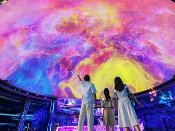 Family Day at Chimelong Spaceship Theme Park in Zhuhai