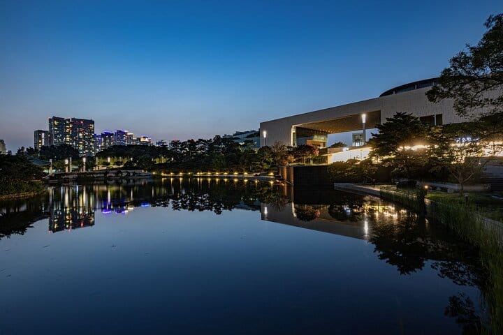 Sunset finale: N Seoul Tower/Hangang golden hour