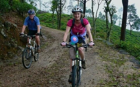 Mountain Biking Tour Through Kandy's Scenic Tea Trails