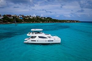 All Inclusive Luxury Isla Mujeres Catamaran 51¨Leopard 4hrs