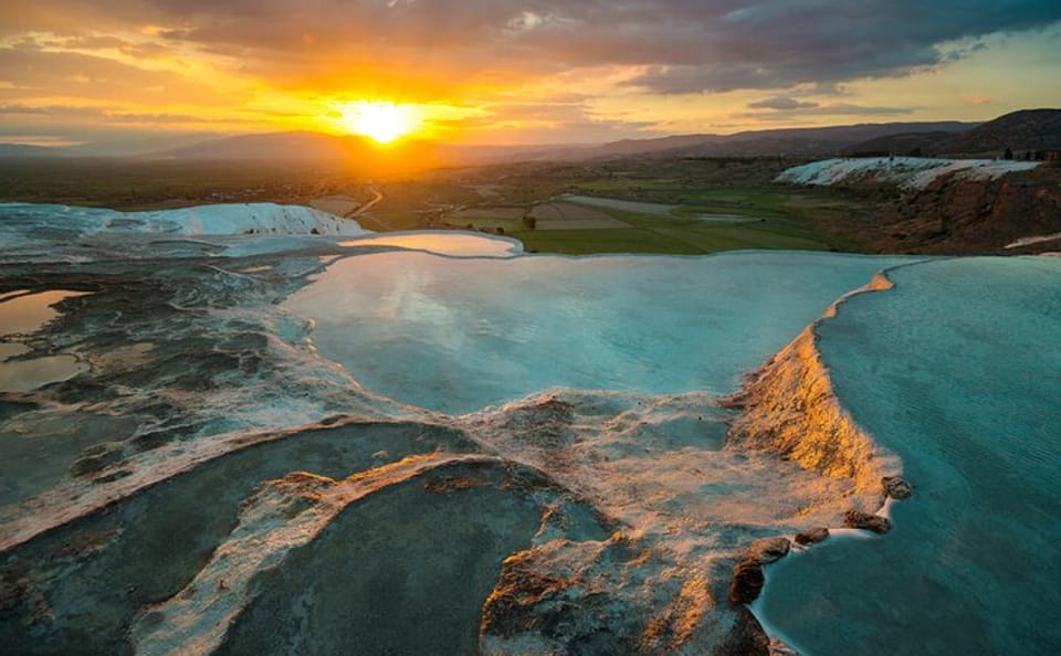 Pamukkale Day Tour from Kuşadası or Selçuk with Guide