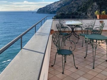 Sorrento, Positano, and Amalfi Day Trip from Naples