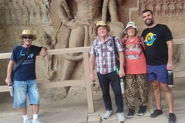 Sanchi Stupas and Udaygiri Caves Tour from Bhopal