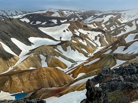 4 Days Golden Circle, Highlands and South Coast Adventure Private Tour 