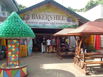 bakers hill souvenir shop area