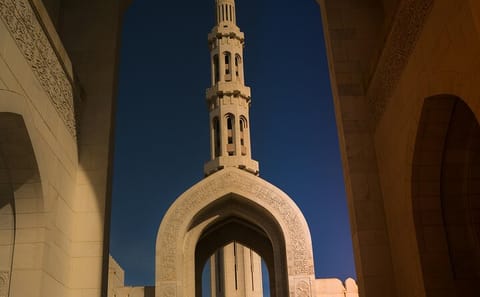 Evening Sightseeing Tour of Muscat by Private Vehicle