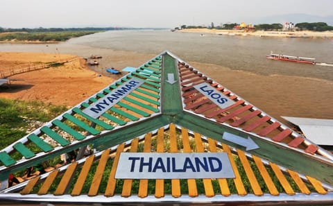 Explore Bangkok, Golden Triangle & Phuket on a Private Tour