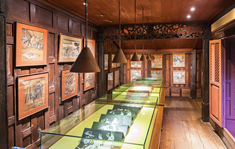 Jim Thompson House and Suan Pakkard Palace Tour in Bangkok