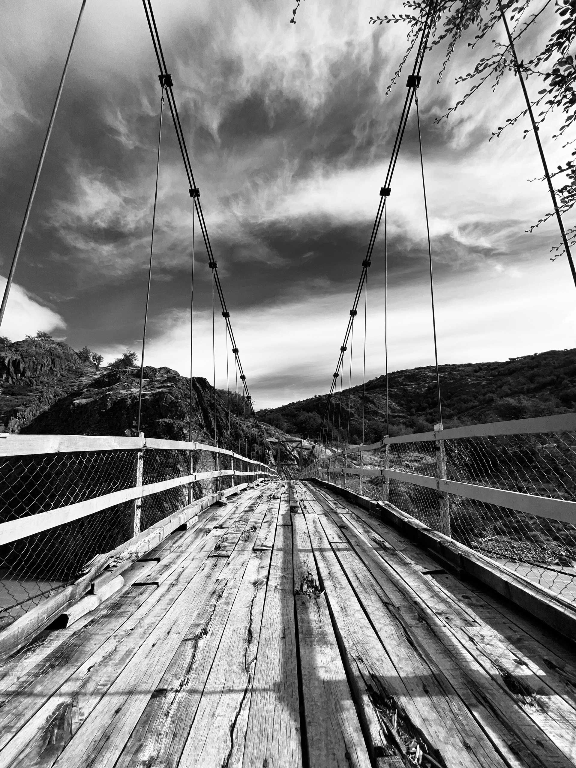 Puente sobre Río Mayer, Paso Mayer, Villa O'higgins