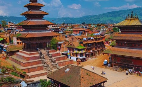 Half-Day Traditional Meal and Food Tasting Tour in Kathmandu
