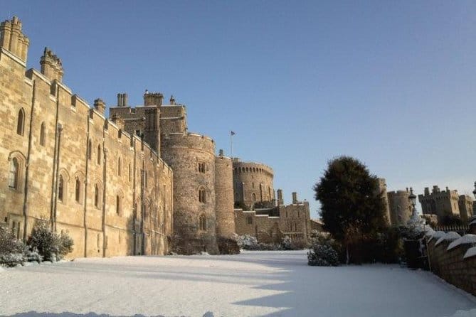 Windsor Castle Half Day Trip from London including Entry 9