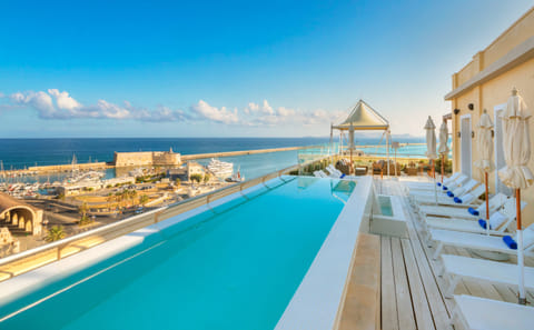 5-Day Private Bus Tour of Chania and Knossos in Crete