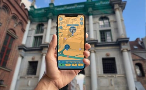 Gdańsk Golden Age Self-Guided Walking Tour with GPS App
