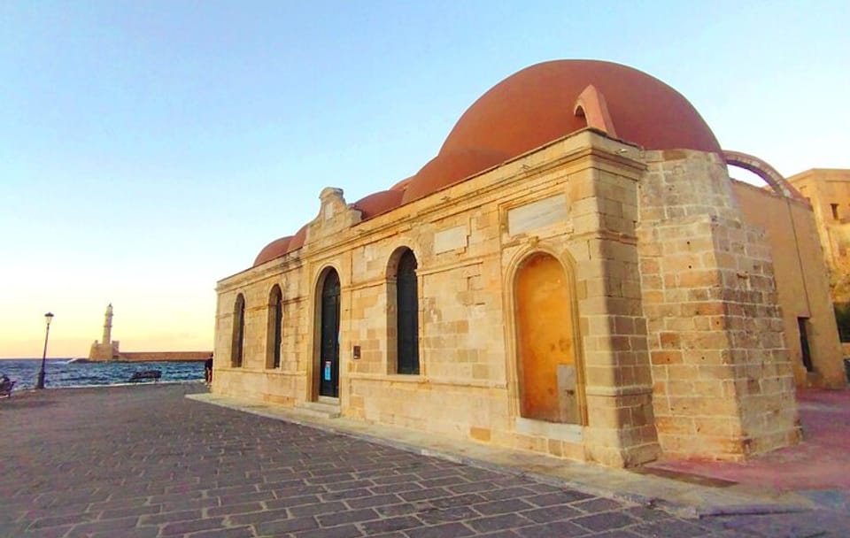 Day Tour from Heraklion to Chania and Lake Kournas