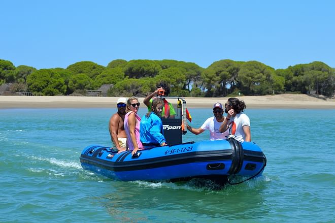 Private skippered speedboat rental along the Guadalquivir River and Doñana, (departures from Sanlúcar)