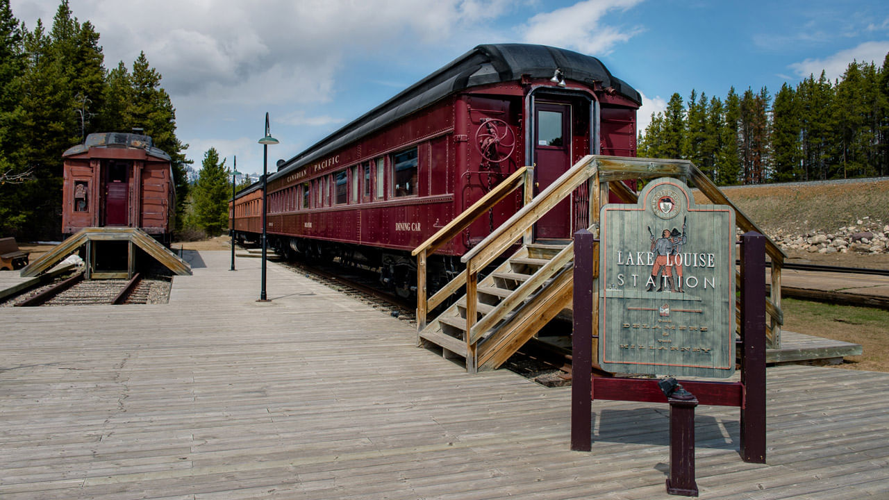 Lake Louise Railway Station & Restaurant