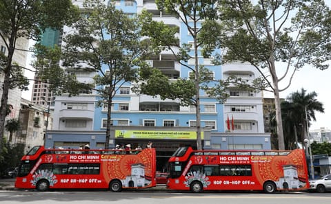 Chinatown Hop-On Hop-Off Tour in Ho Chi Minh City